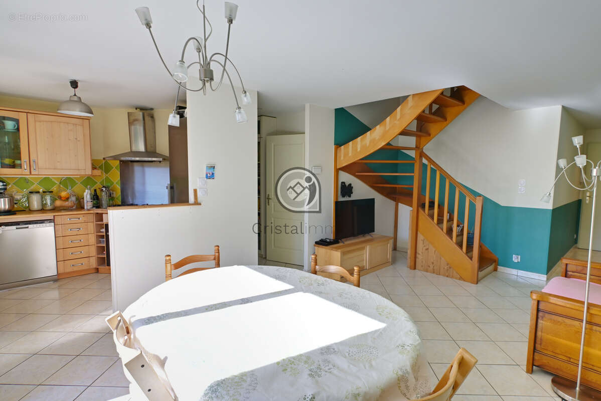 Appartement à LUMBIN