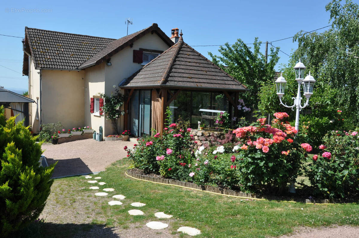 Maison à LAPALISSE