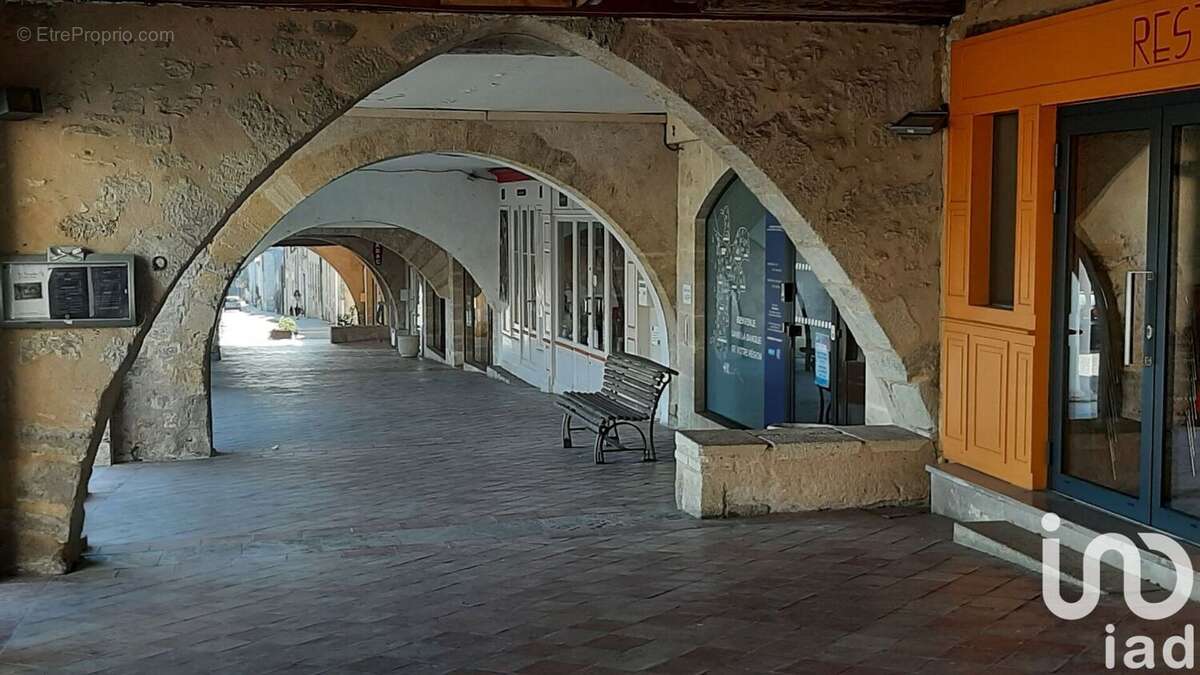 Photo 2 - Appartement à SAUVETERRE-DE-GUYENNE