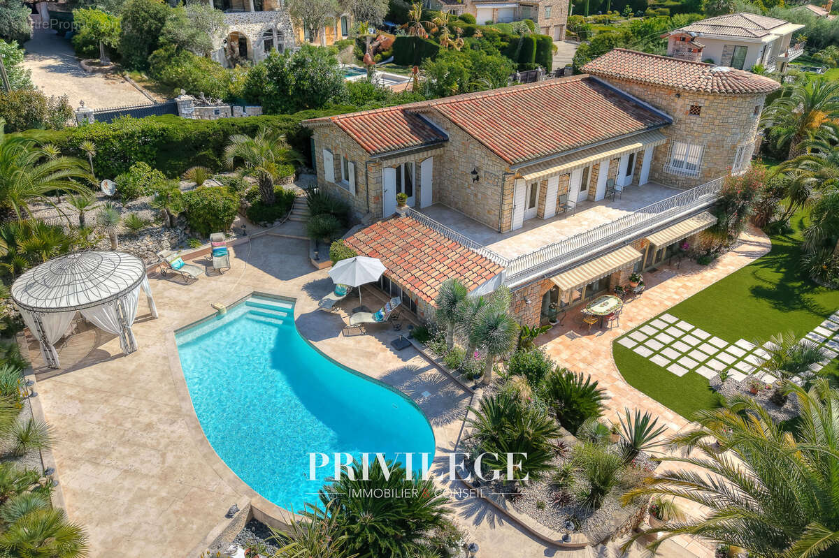 Mougins   Élégance contemporaine au cœur d'un domaine privé d'exception - photo 2
