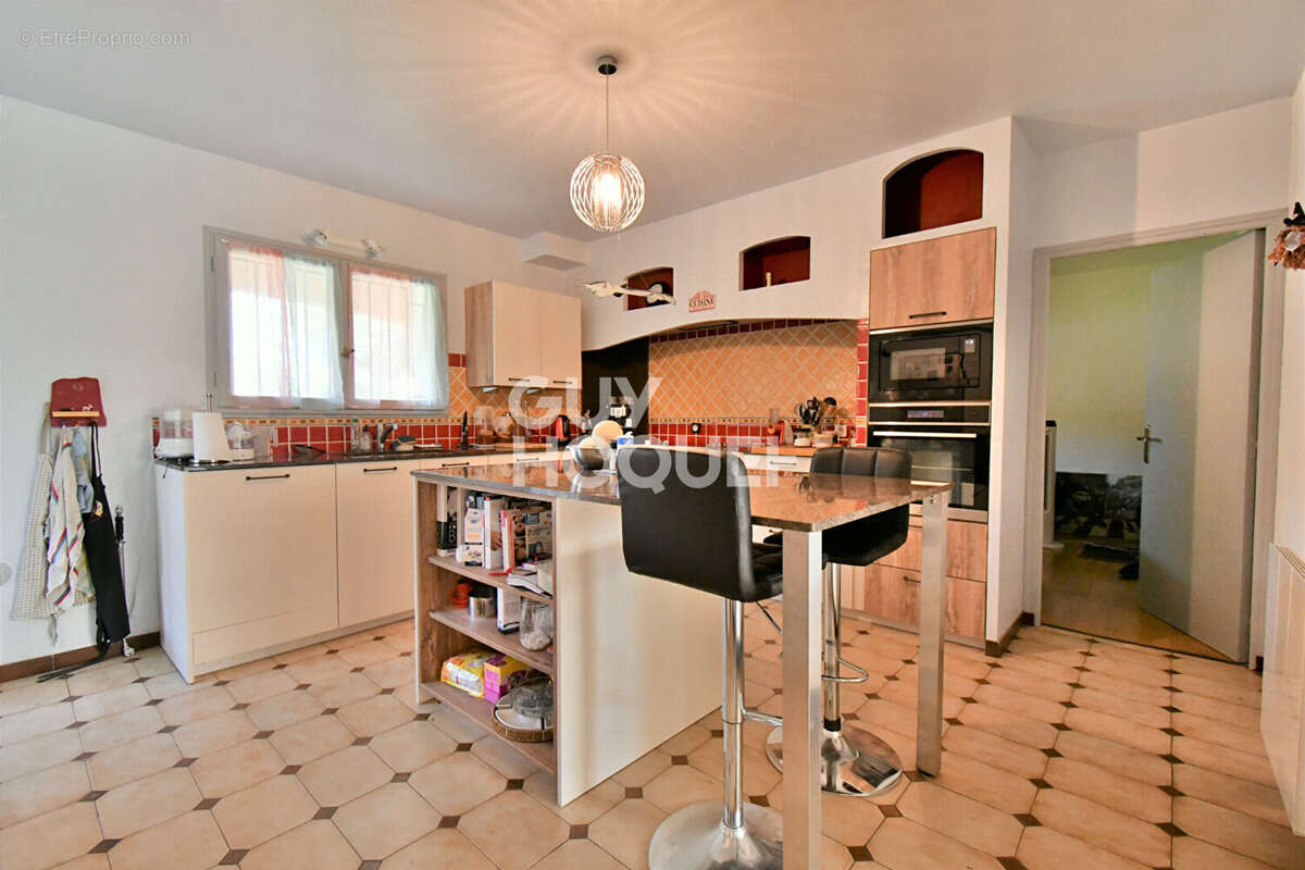 Maison à CORNEILLA-LA-RIVIERE