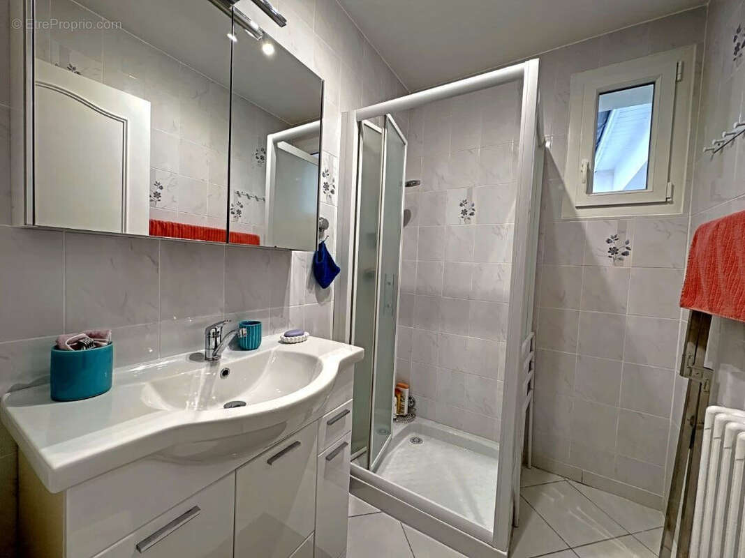 Maison de plain pied 5 pièces à vendre à Cernay-lès-Reims - Calme et Confort - photo 7