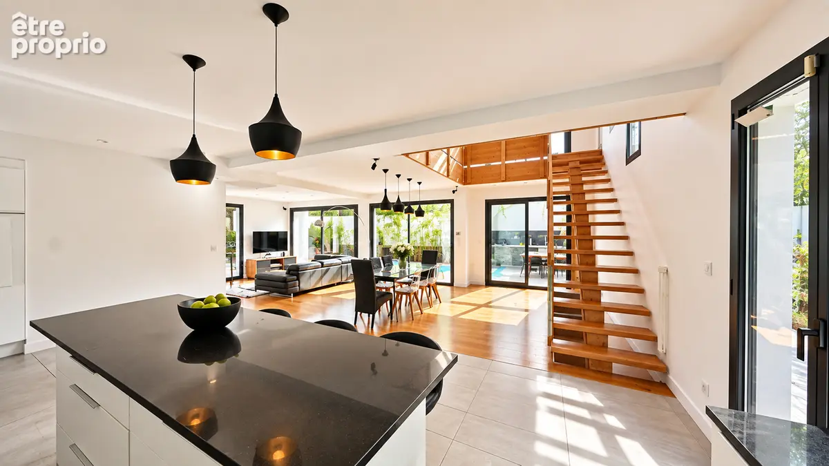 Architecture contemporaine - 2015 - piscine et grand garage - photo 6