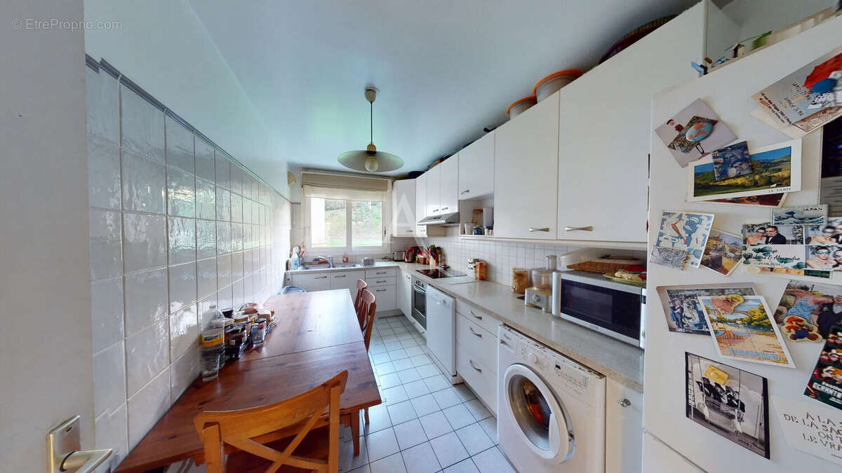 Appartement à CHAVILLE