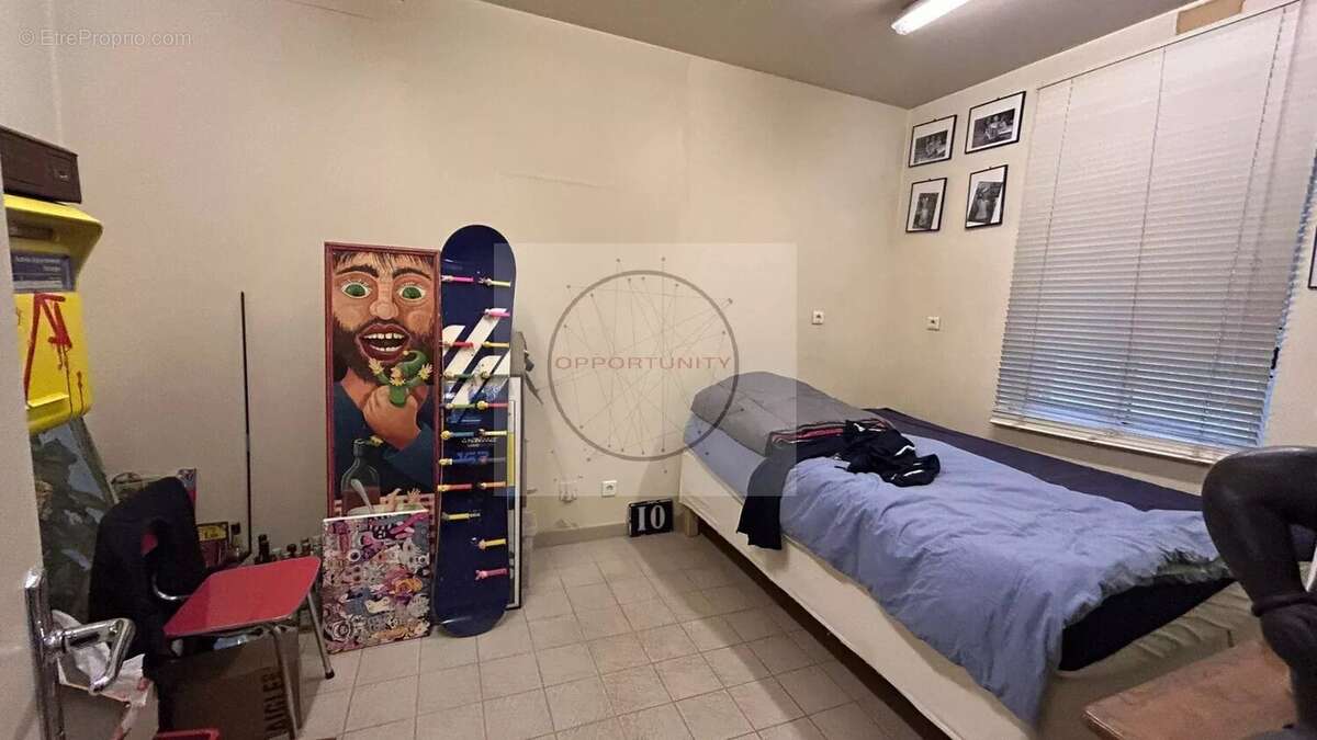 Commerce à PARIS-12E