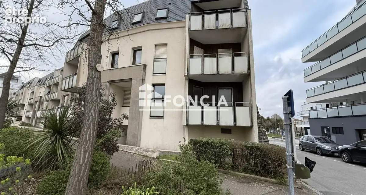 Appartement à REZE