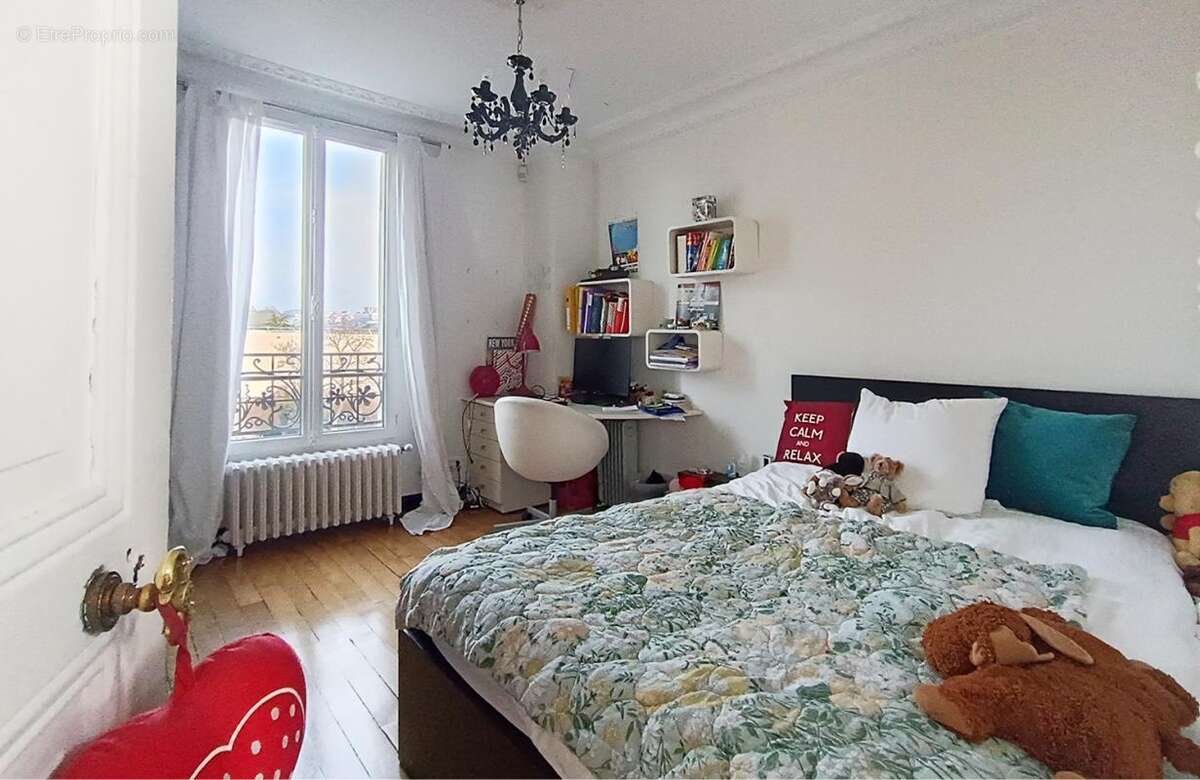 Maison à LE PERREUX-SUR-MARNE