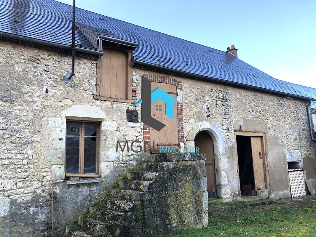 Maison à BULLAINVILLE