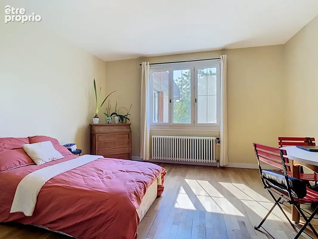 Maison quartier des Echaliers avec gîte et piscine intérieur - photo 5