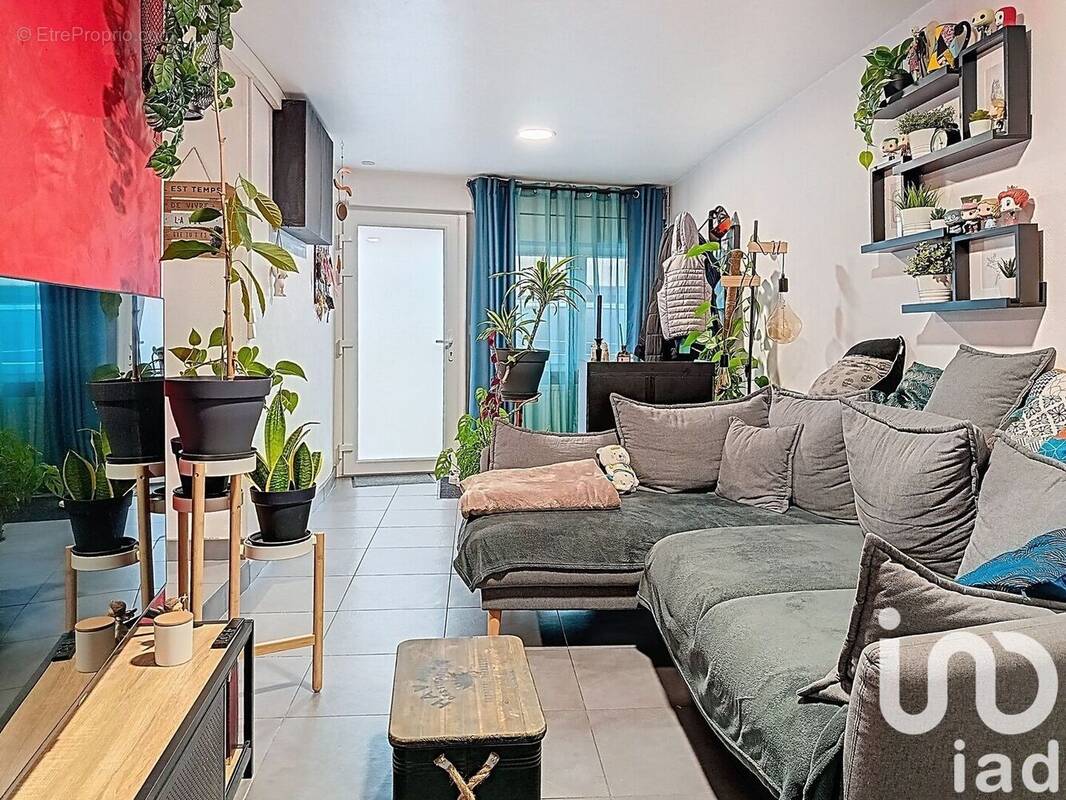 Photo 1 - Maison à VELAINE-EN-HAYE