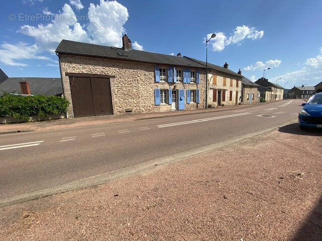 Maison à ARLEUF