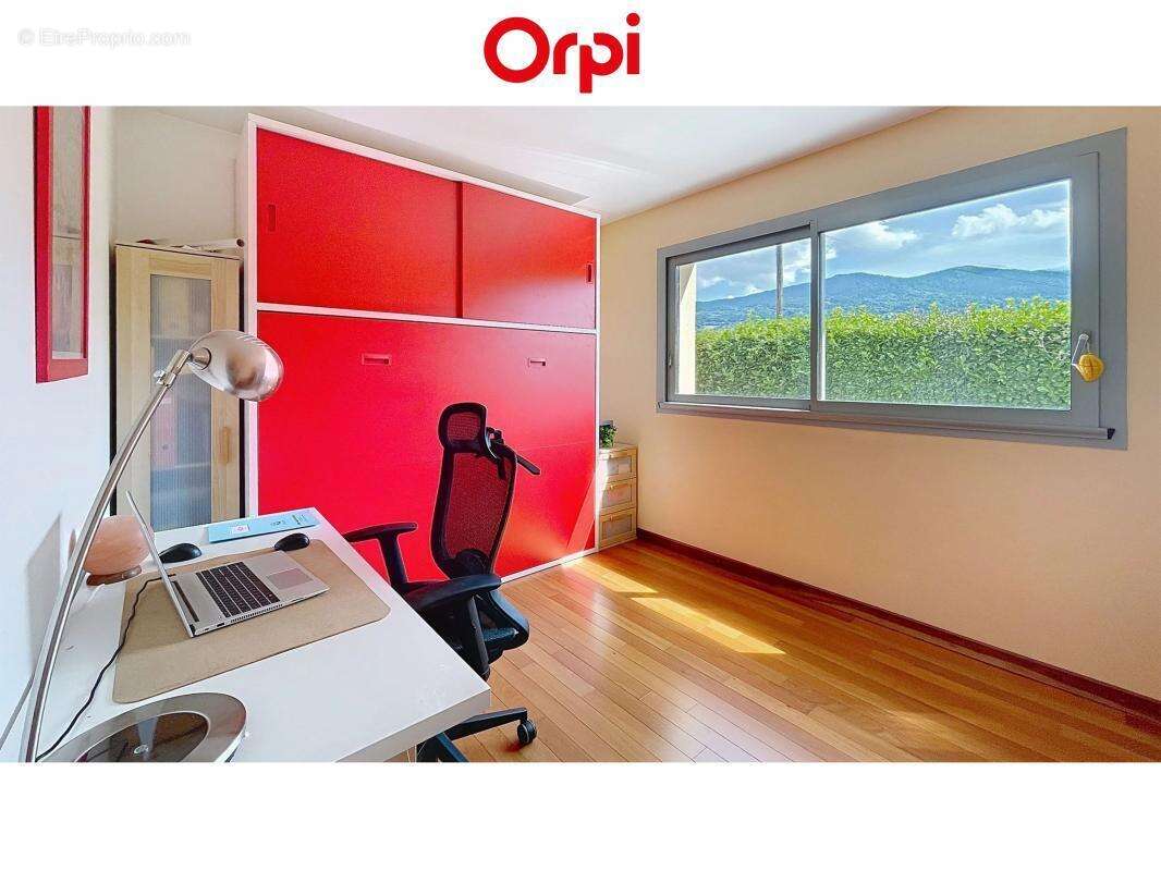 Maison à CRANVES-SALES