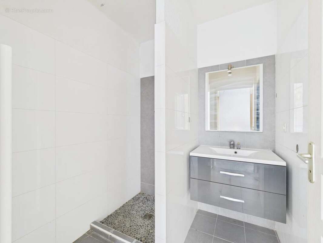 Appartement à SAINT-FLORENT