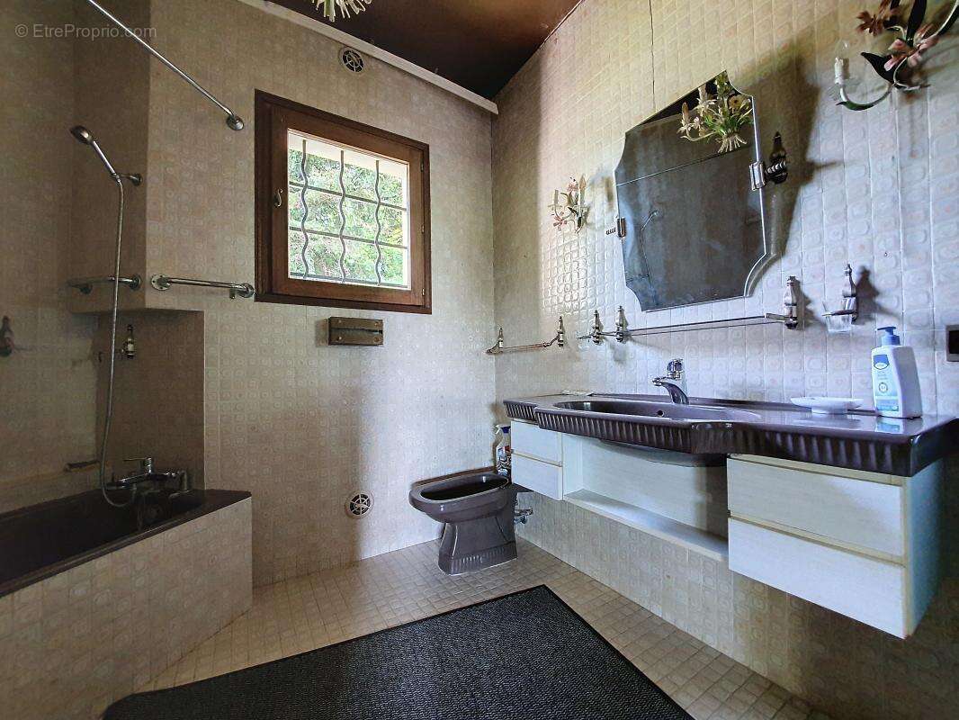 Maison à CHARANTONNAY