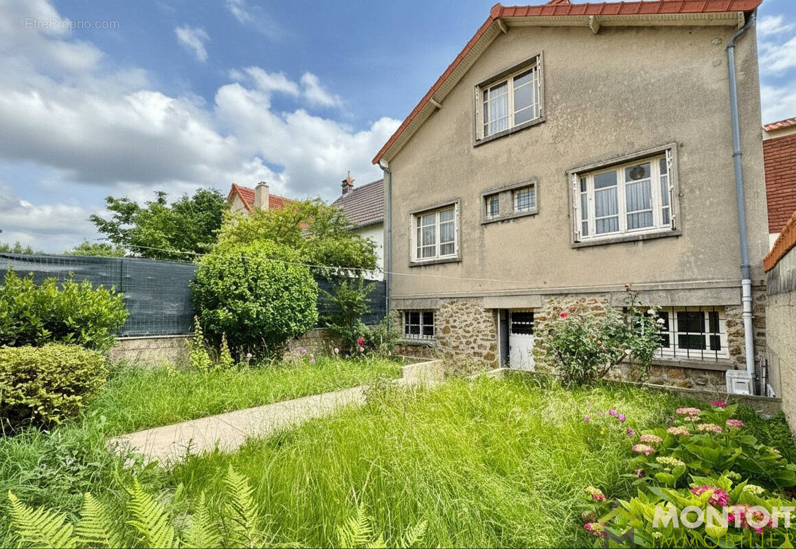 Maison à THIAIS