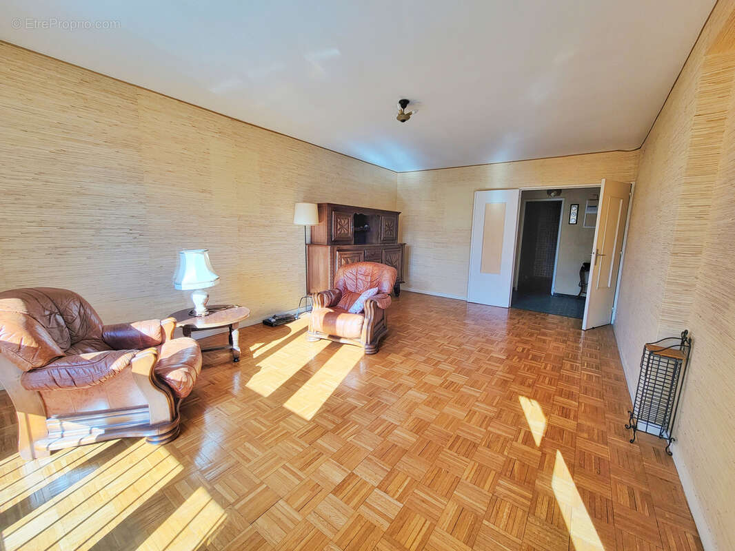 Appartement à FRANCHEVILLE