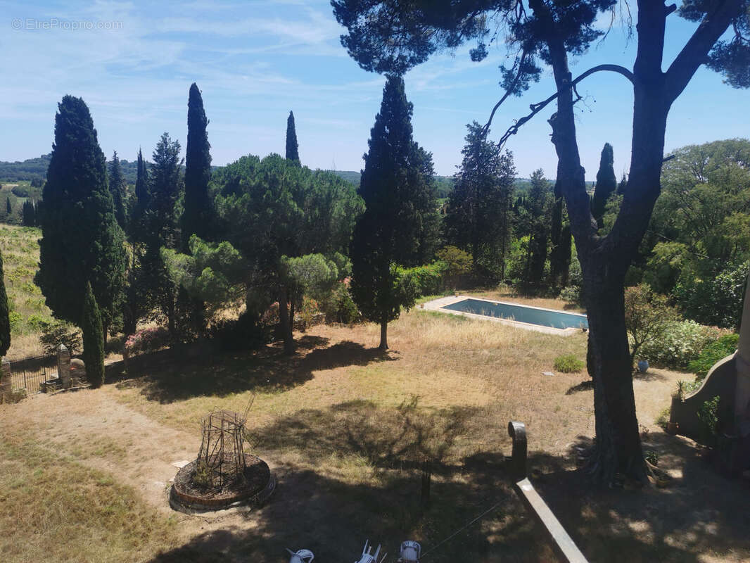 Maison à LEZIGNAN-LA-CEBE