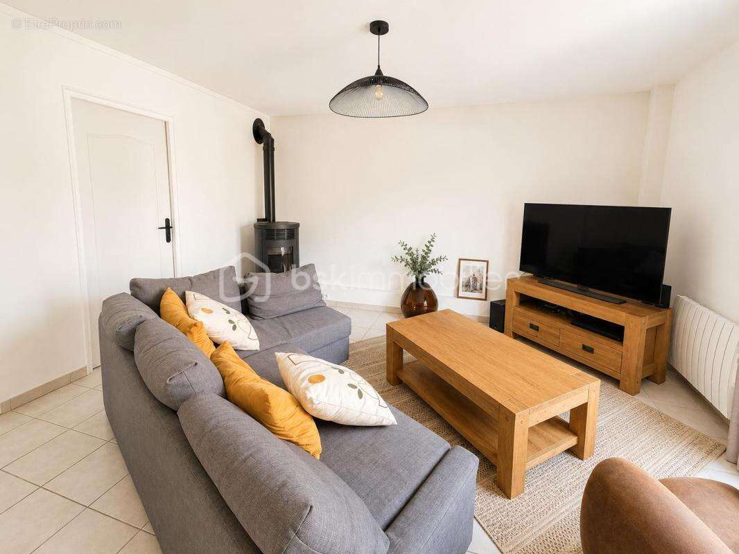Charmante maison en pierre 3 chambres avec suite parentale à Pannecières - photo 6