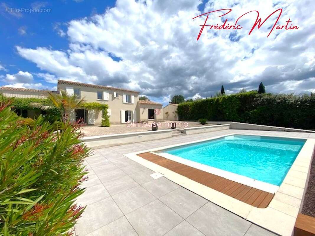 Maison à UZES