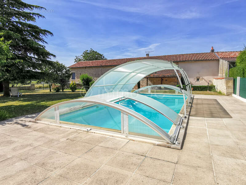 Maison à CIVRAY
