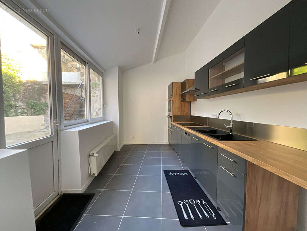 Maison à VAUX-SUR-SEINE