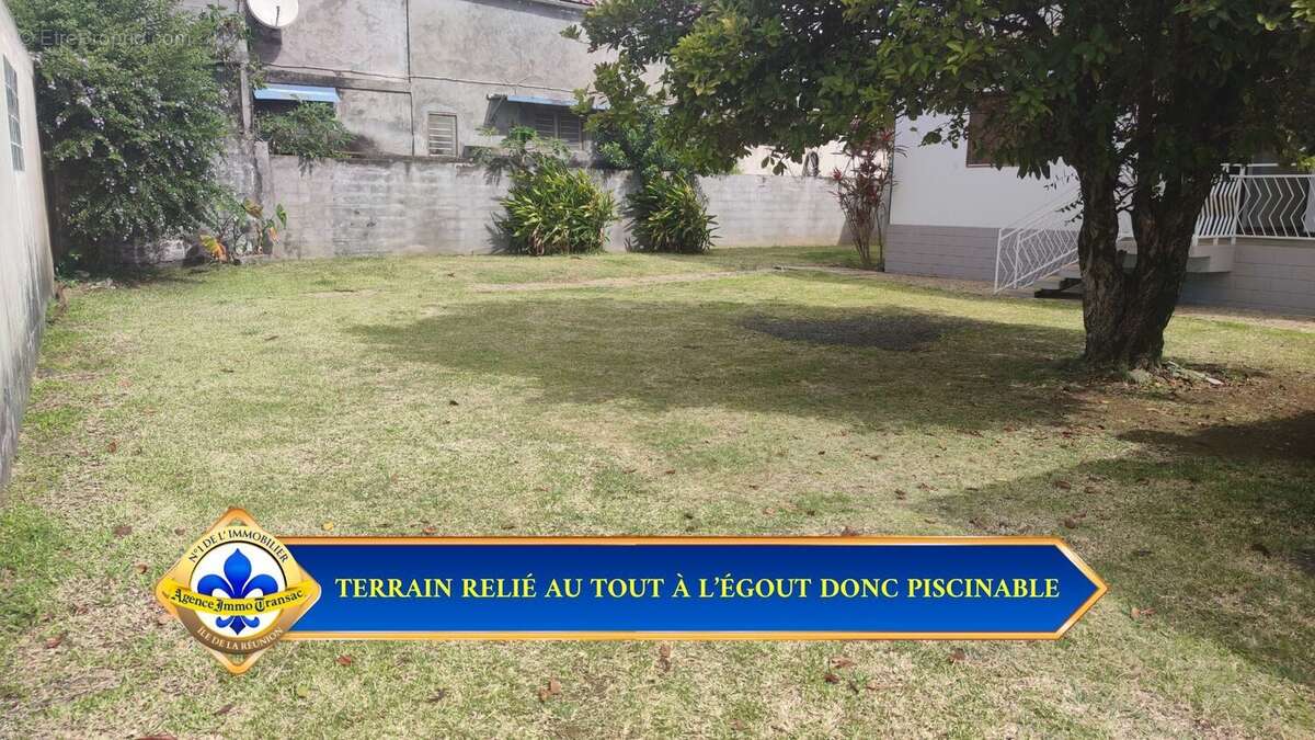 Maison à SAINTE-SUZANNE