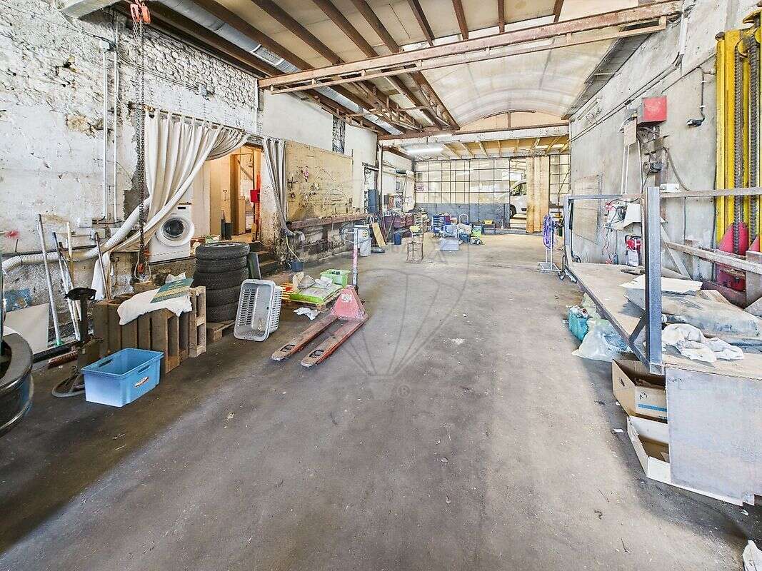 Maison à MANGIENNES