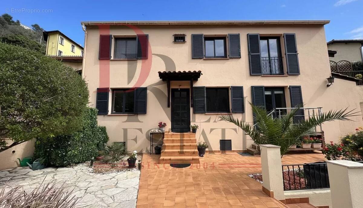 Appartement à MENTON