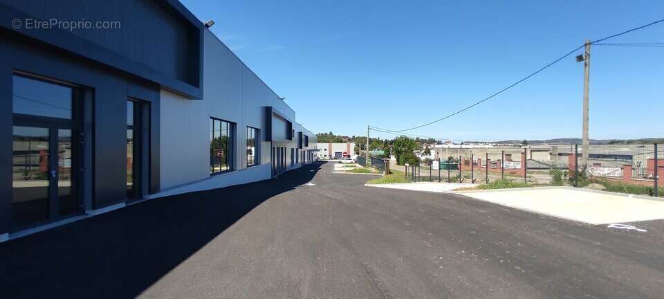 Autre à BOURGOIN-JALLIEU