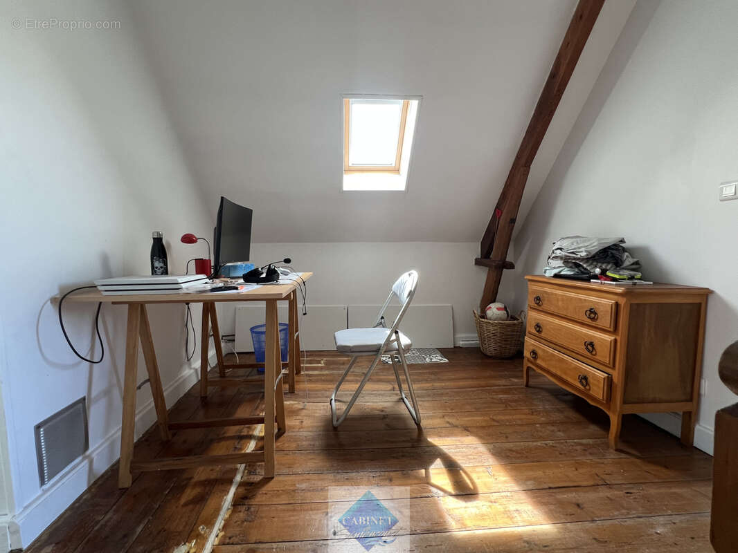 Maison à ENVERMEU