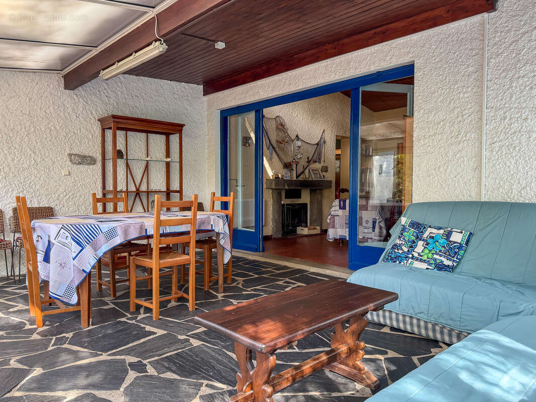 Maison à LES MATHES