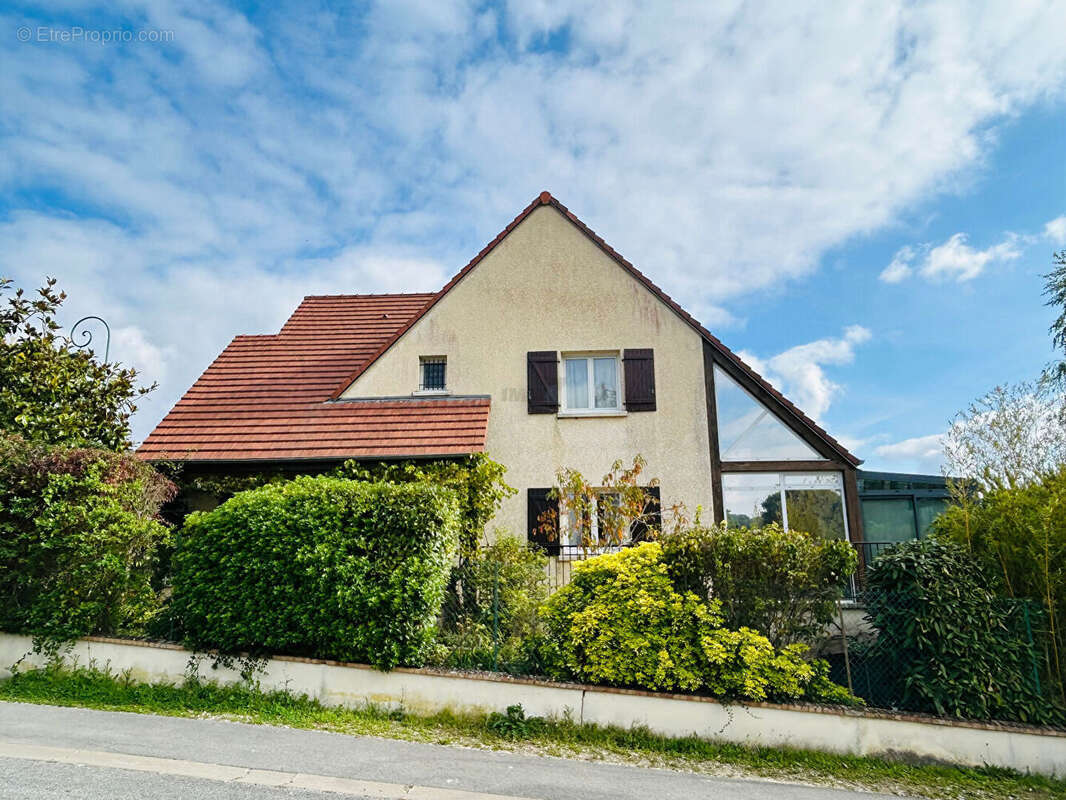 Maison à CHANGIS-SUR-MARNE