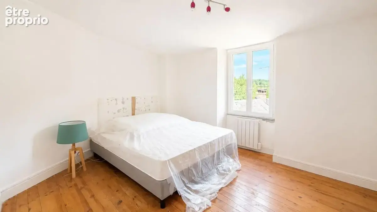 Maison de caractère rénovée avec garage et combles aménageables - photo 11
