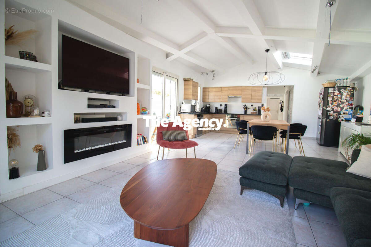 Maison à PLAN-DE-CUQUES