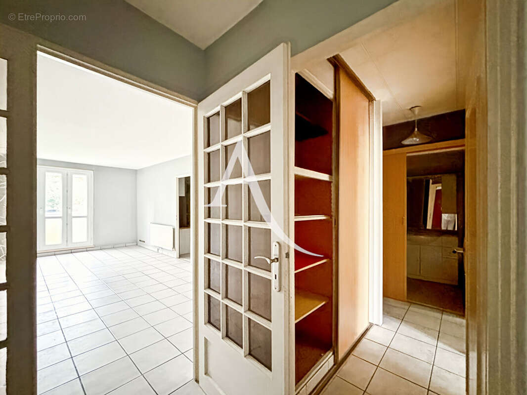 Appartement à BOIS-D'ARCY