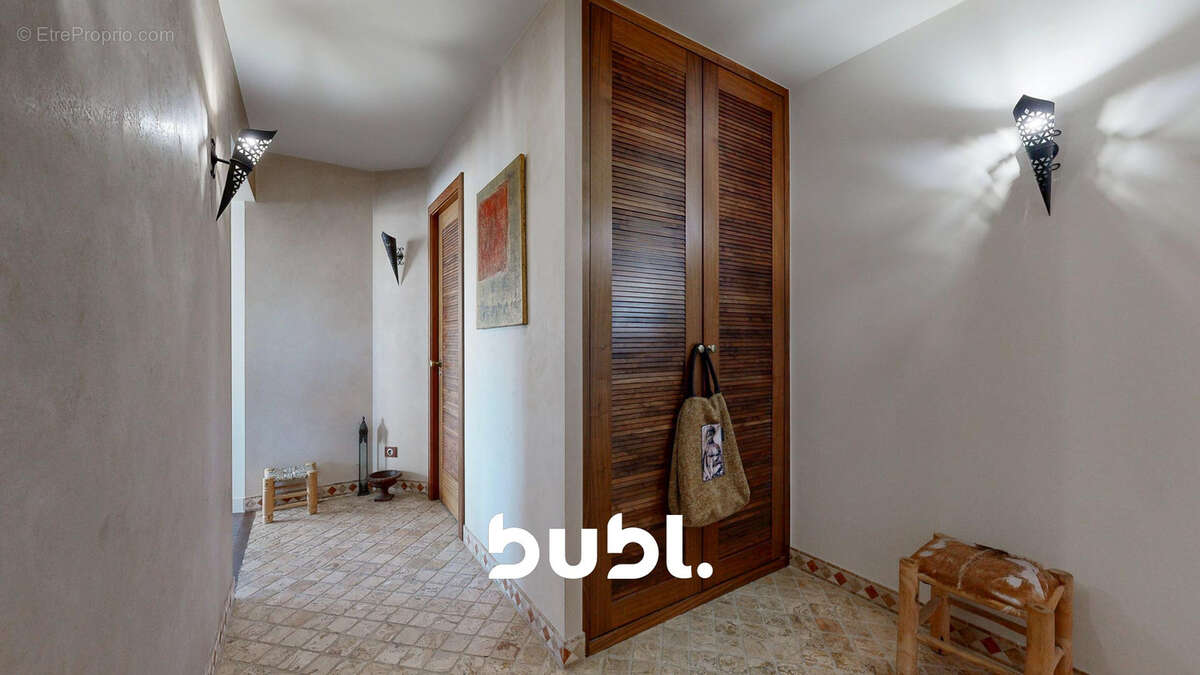 Appartement à RUEIL-MALMAISON