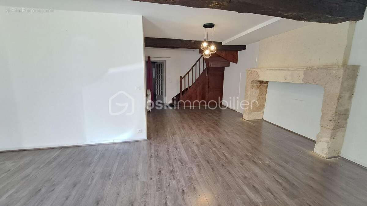 Maison à VILLAMBLARD