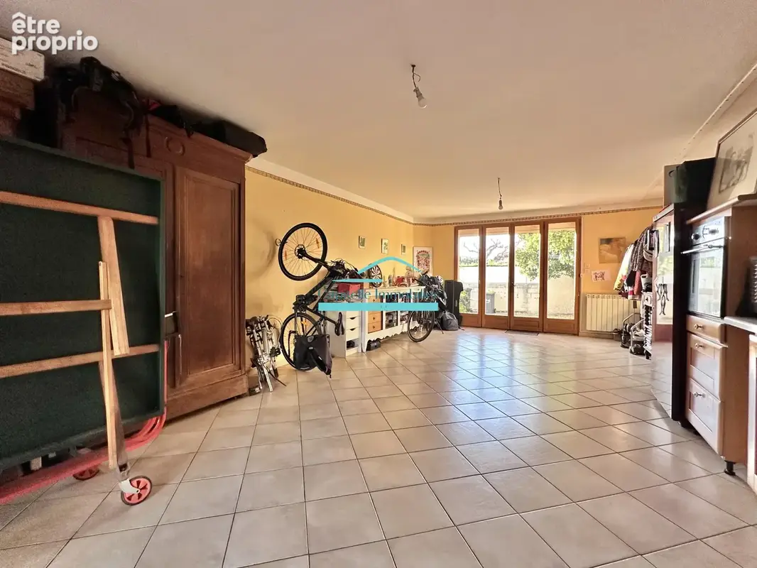 Vic la Gardiole grande villa T6 terrain 465m2 - photo 5