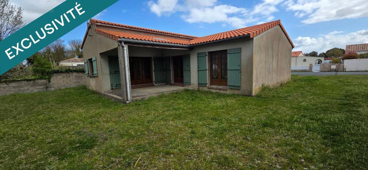 Photo 1 - Maison à YVES