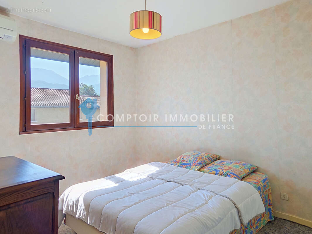 Maison mitoyenne a vendre - crolles 38920 -  gresivaudan - agence immobiliere - immobilier 38 - - photo 11