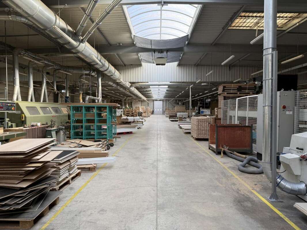 Photo 7 - Commerce à PINEY