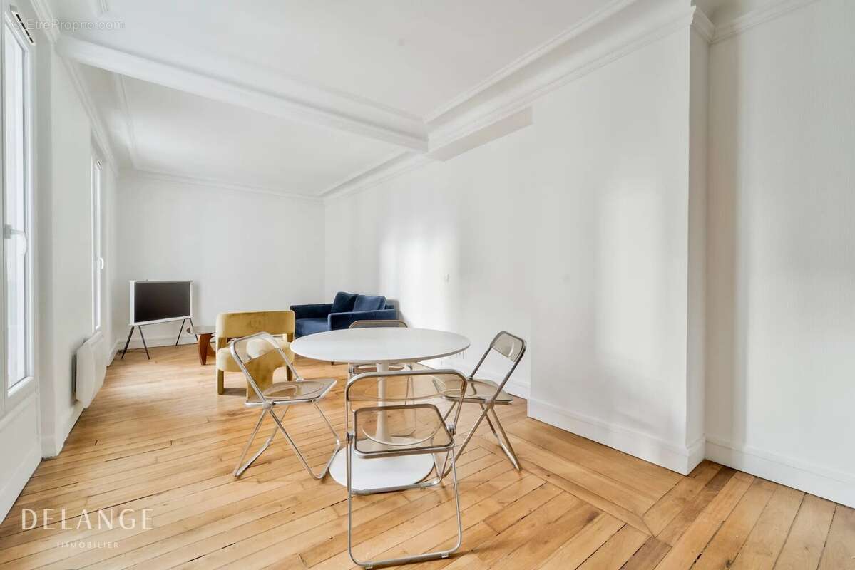 Appartement à PARIS-13E