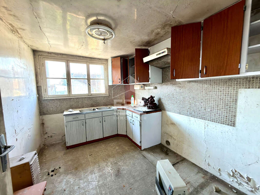 Local commercial 373m² à égreville - photo 8