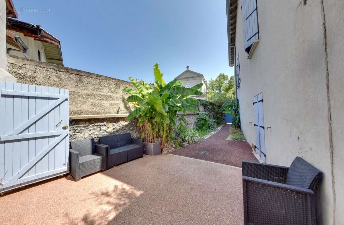Maison 52 m² à La Tronche  - photo 2