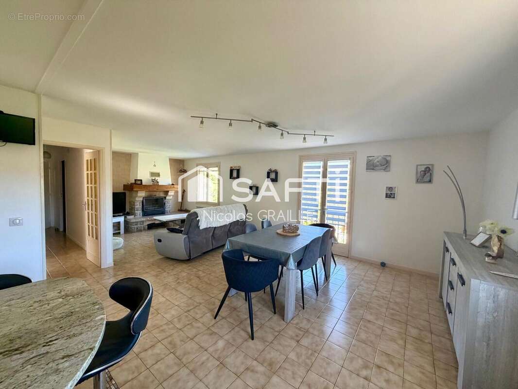 Maison 90 m² à Aguessac  - photo 4