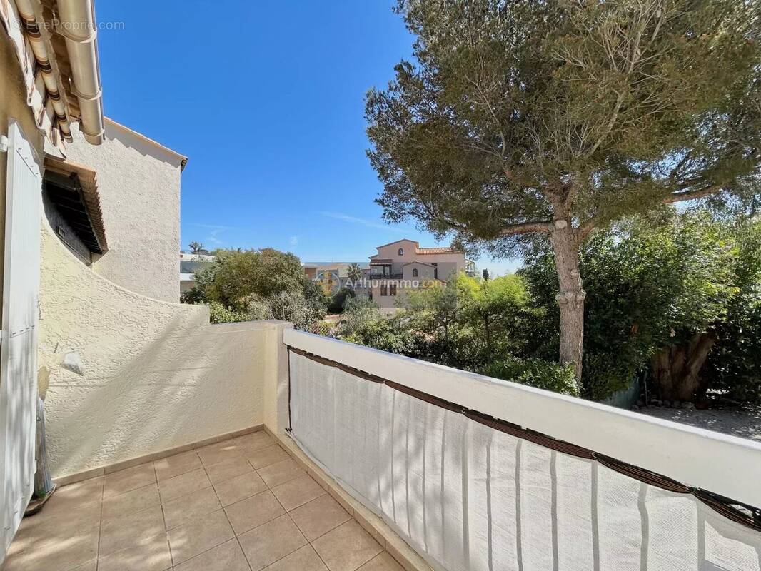 Appartement à FREJUS