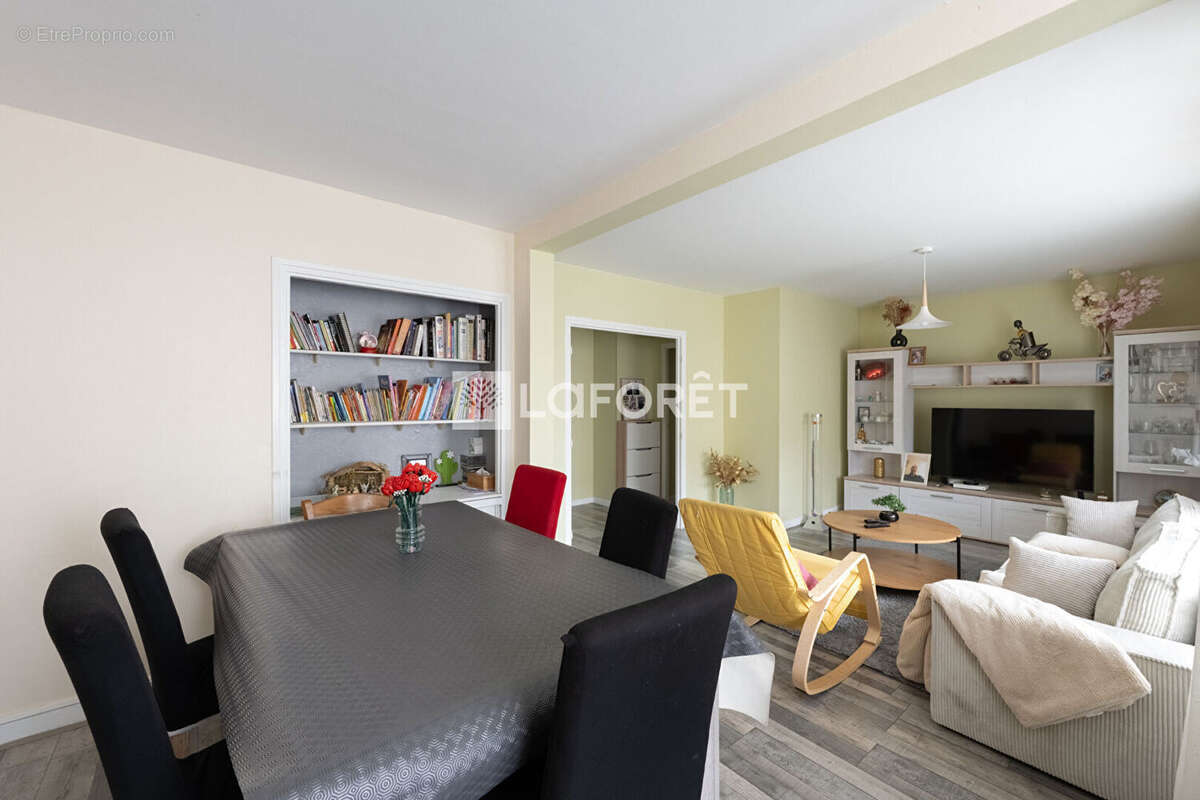 Appartement Conflans Sainte Honorine 6 pièce(s) 103 m2 - photo 3