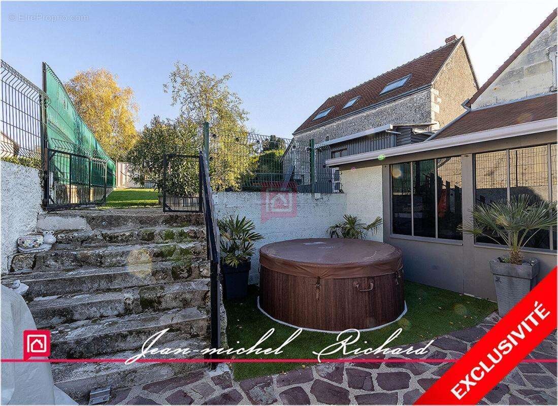 Maison à NOYERS-SUR-CHER