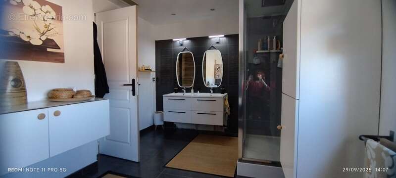 LUNEL NORD, Villa individuelle R+1, 132 M2 SH 3 chambres, séjour, cuisine, garage sur 339M2 terrain - photo 14