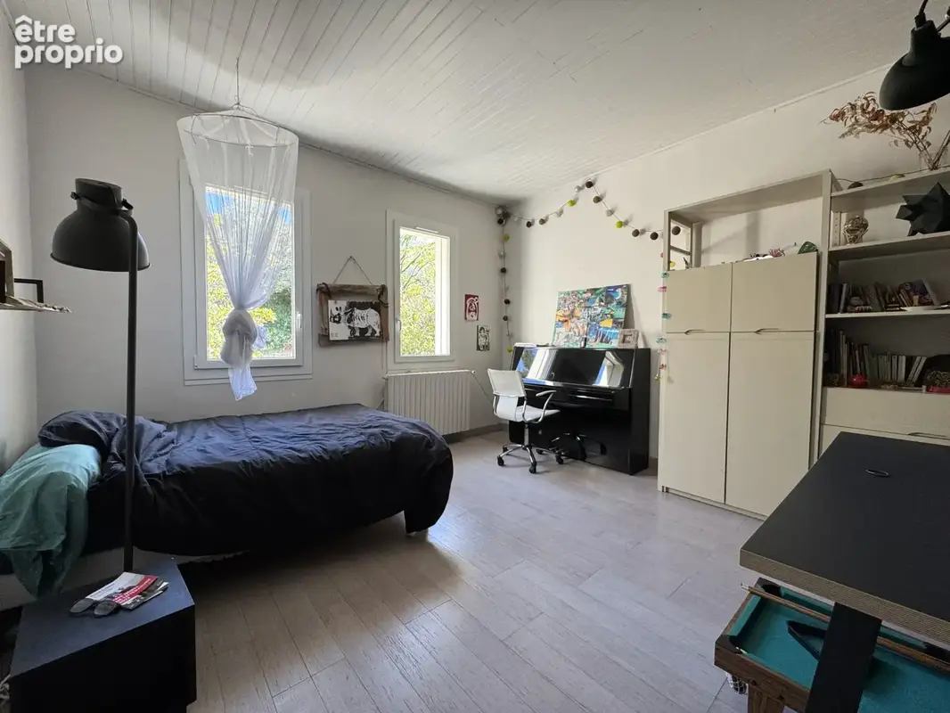 Villa familiale T8 avec beaucoup de charme entre Château-Gombert et Plan-de-Cuques, 240m2 sur 1400m2 de jardin - photo 21